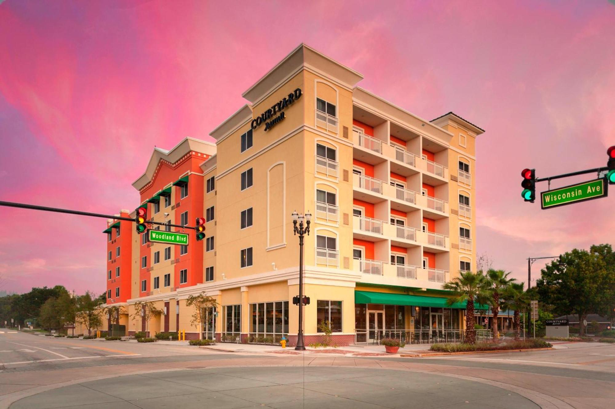Courtyard By Marriott Deland Historic Downtown Hotel Kültér fotó